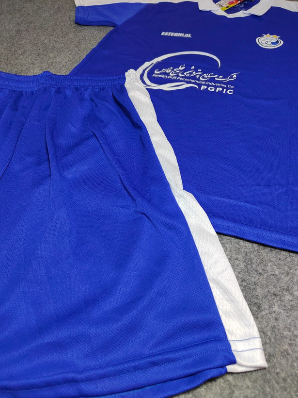 خرید لباس رامین رضاییان با قیمت عالی