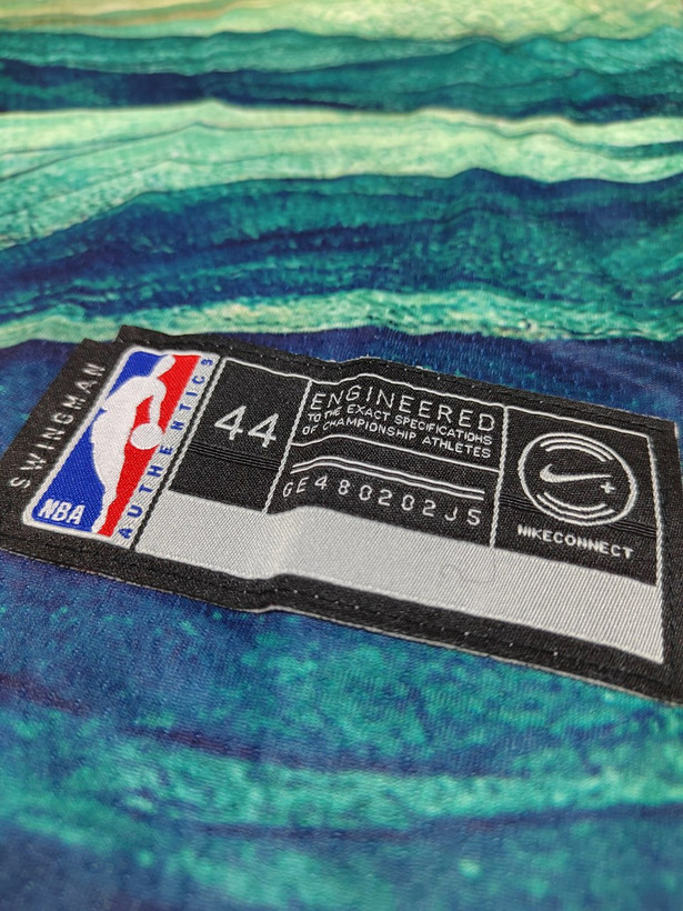 ست بسکتبالی با شماره لبرون