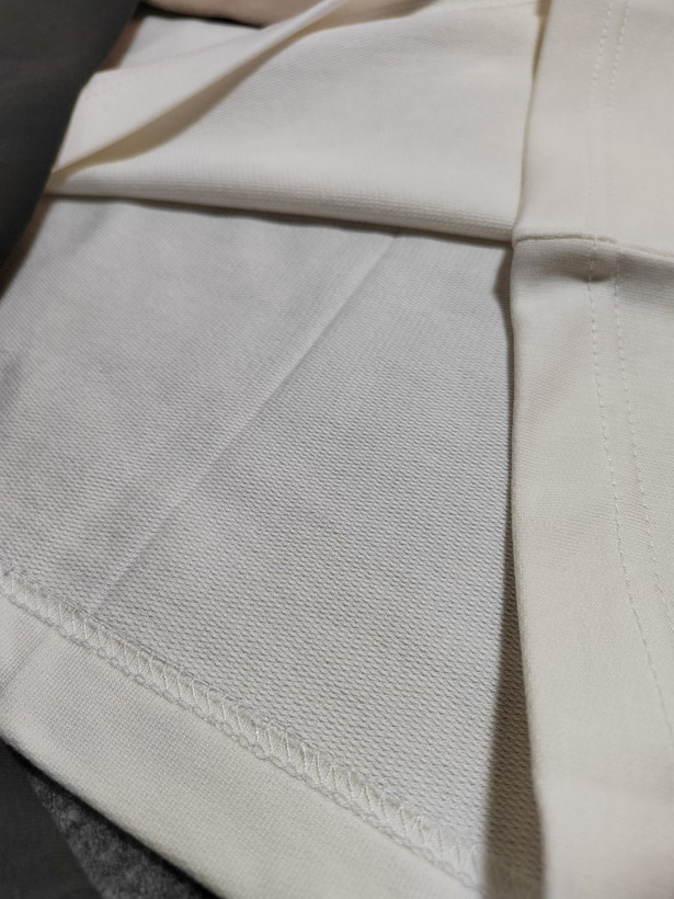 تیشرت قواره باکسی مشکی و سفید