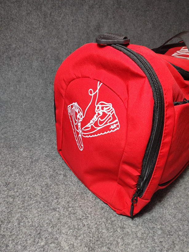 خرید ساک ورزشی قرمز جردن