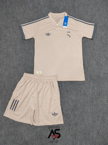 کیت تمرینی رئال مادرید 2025