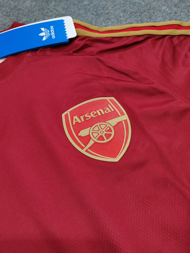 سفارش کیت آرسنال با قیمت شگفت انگیز