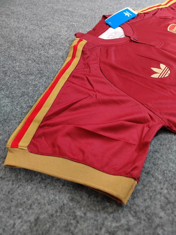 خرید لباس آرسنال با قیمت مناسب