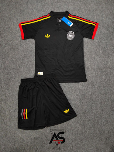 کیت تیم ملی آلمان