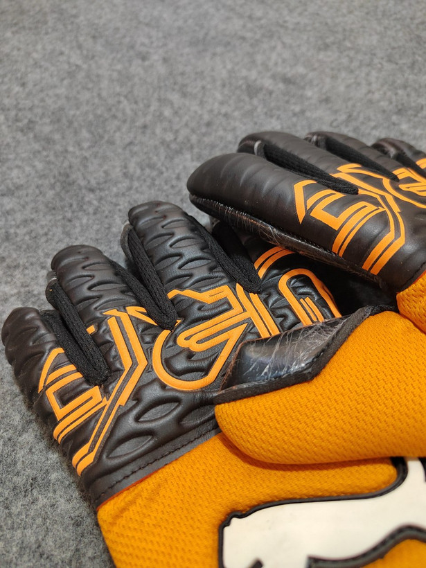 دستکش دروازه بانی