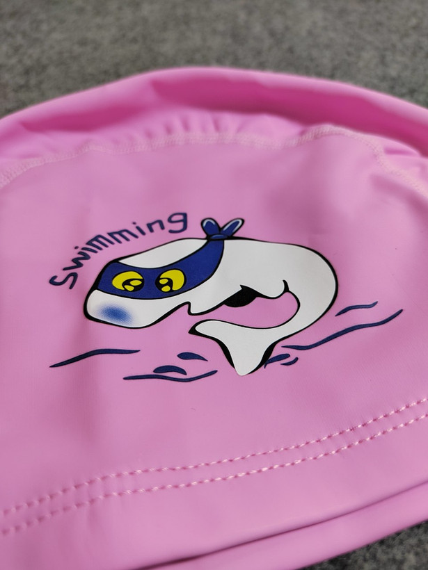 کلاه شنا کودکانه مناسب استخر