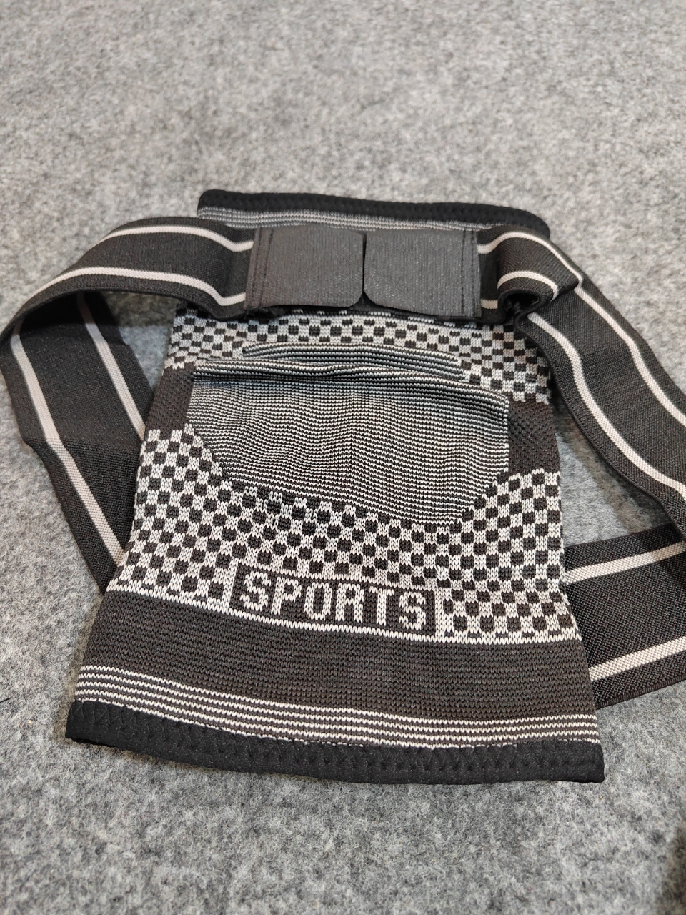 زانوبند تکی مناسب اسکوات