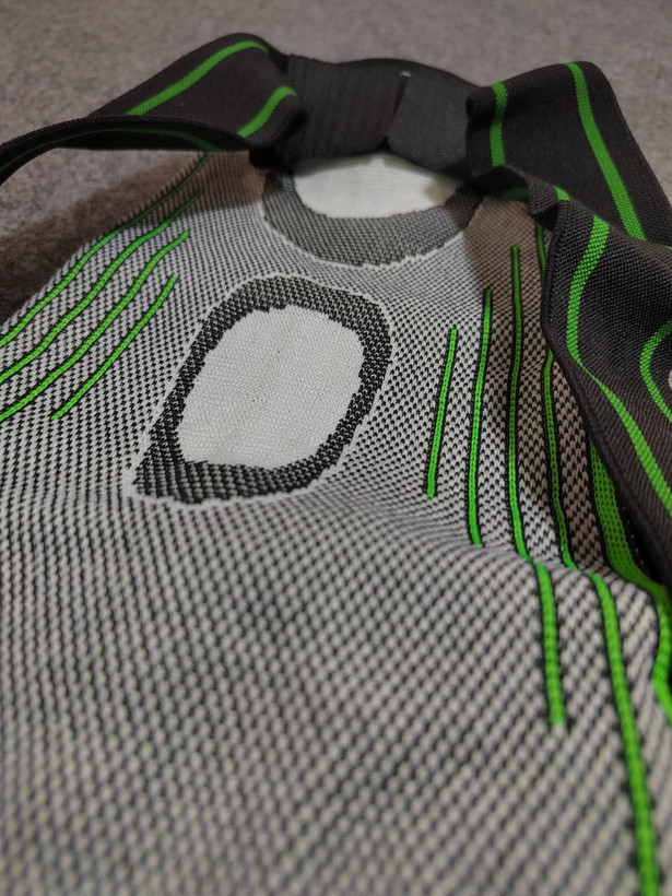 زانوبند بلند ضربدری