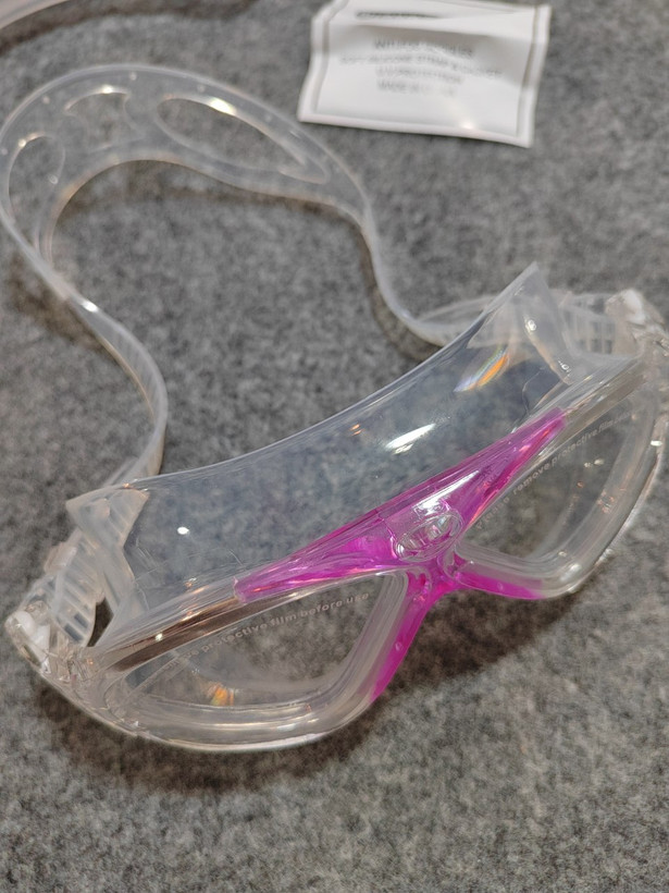 عینک شنا مدل غواصی