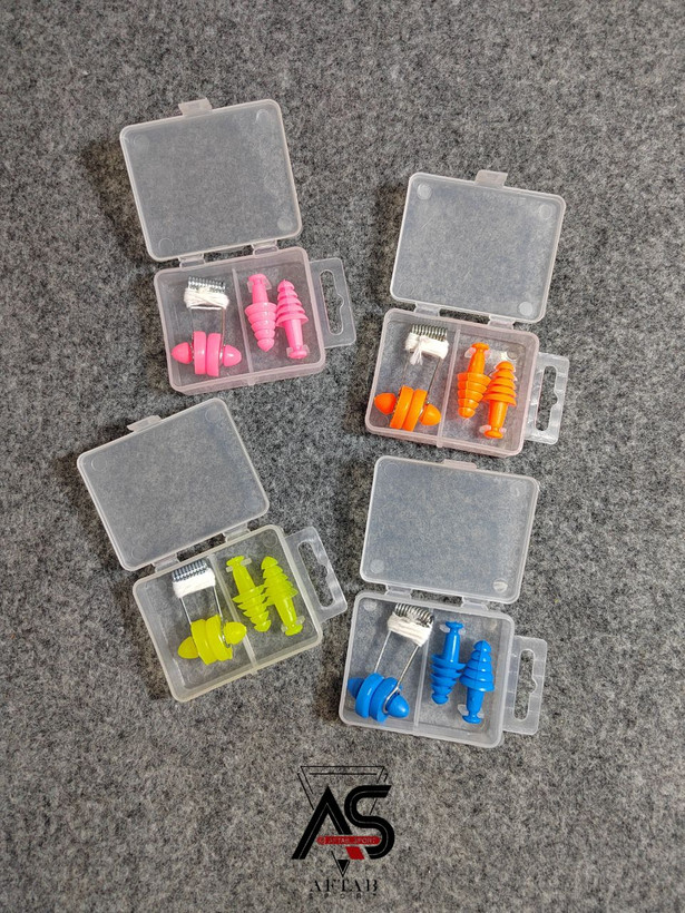 گوش گیر شنا