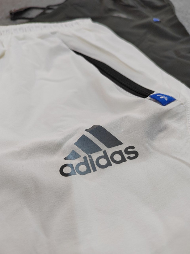 خرید شلوارک ورزشی با قیمت مناسب