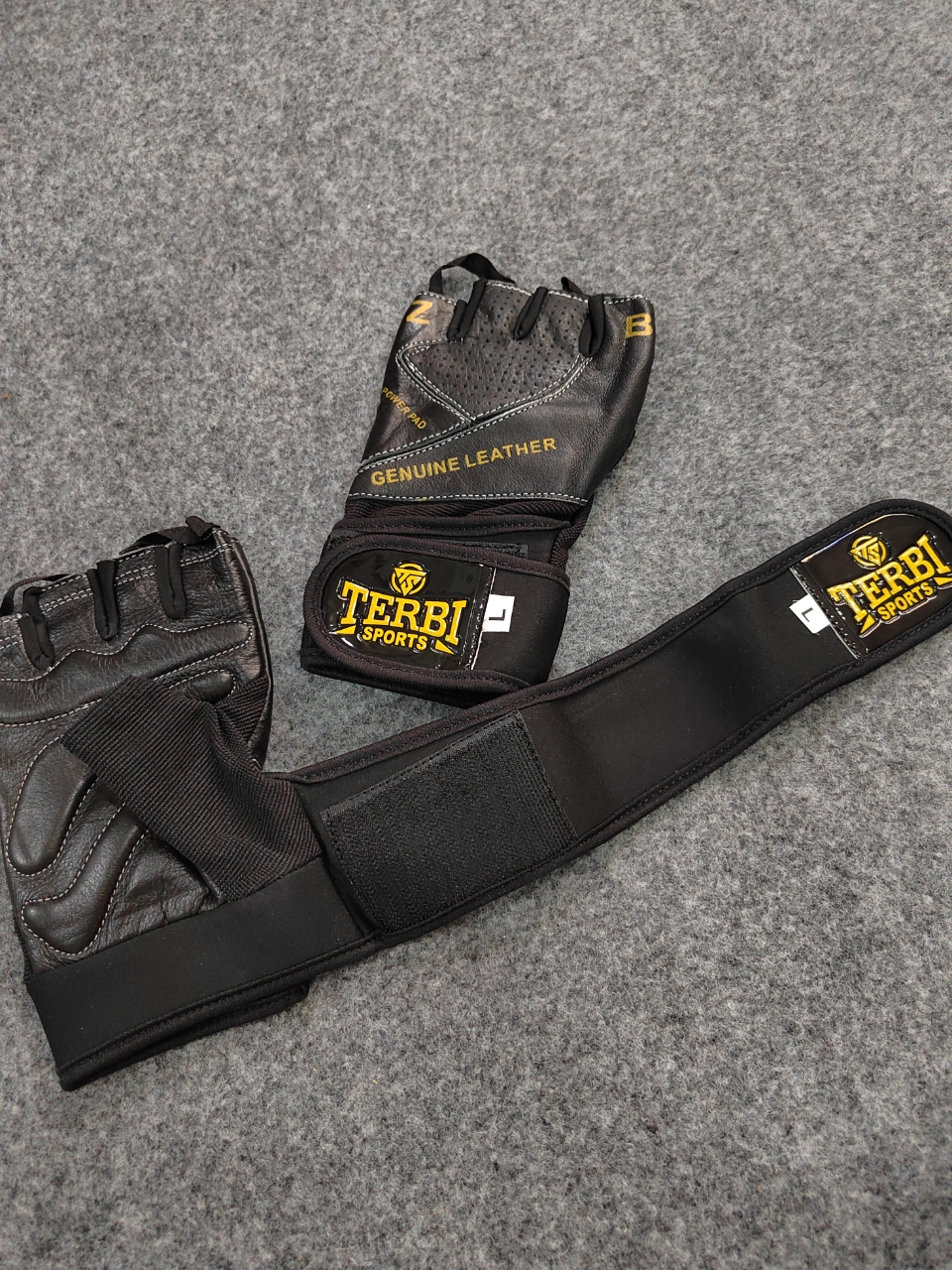 دستکش نیمه بدنسازی