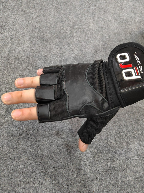 خرید انواع دستکش باشگاهی و بدنسازی