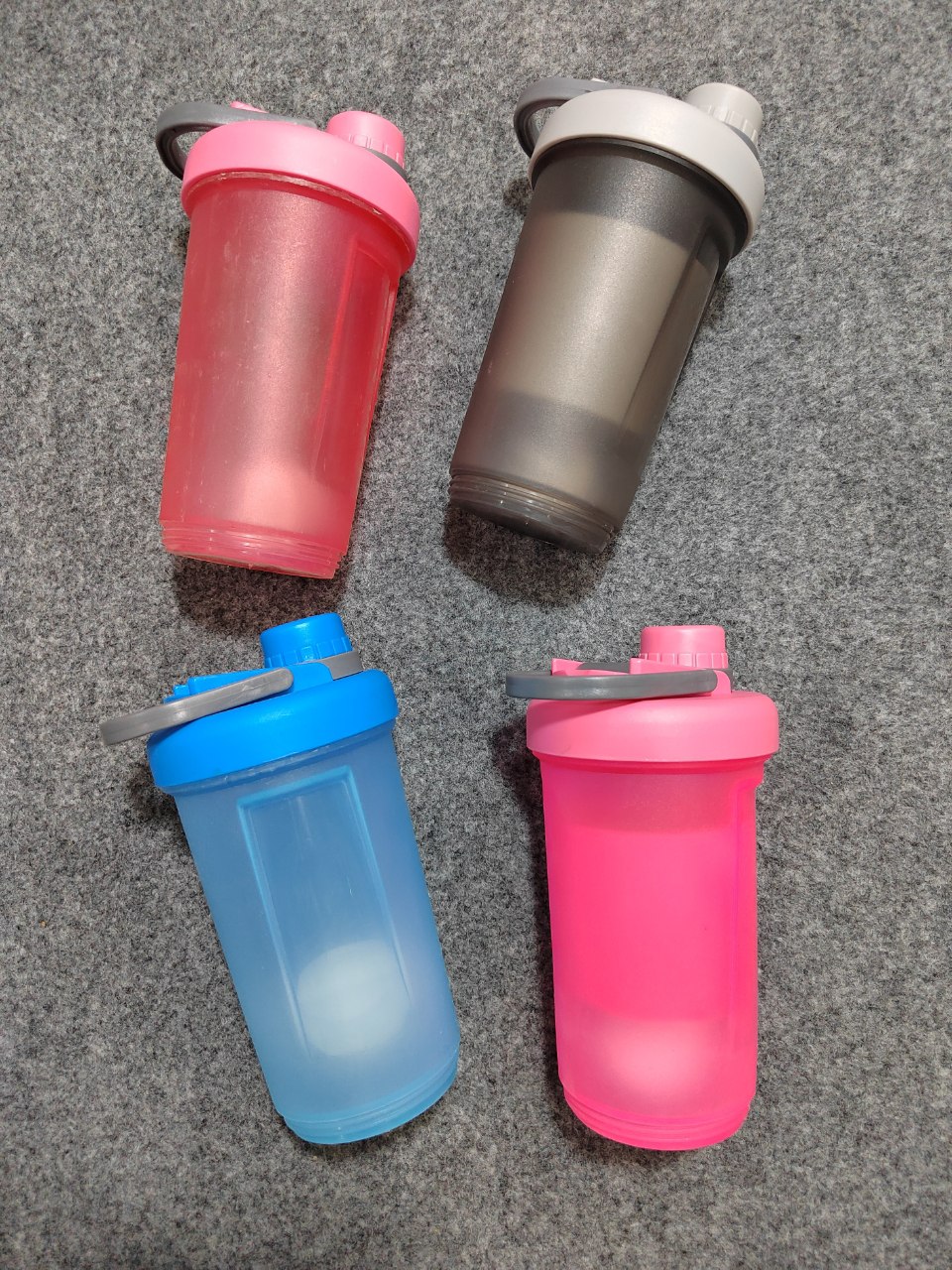 شیکر دوتکه شفاف