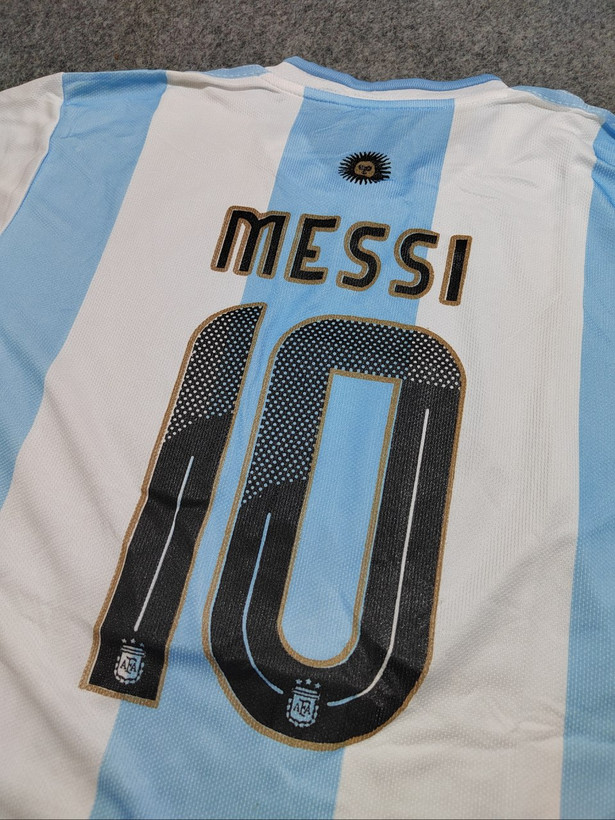 تیشرت و شورت مسی