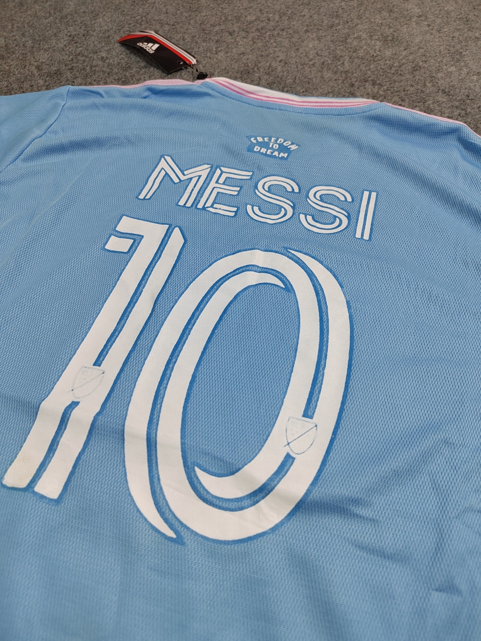 تیشرت و شورت فوتبالی شماره 10 مسی