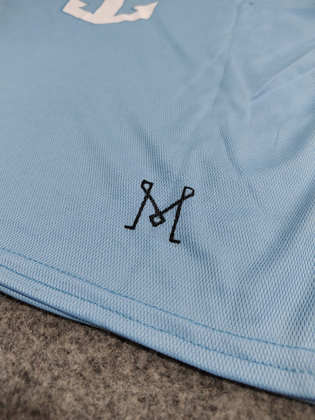 خرید لباس ورزشی پسرانه با قیمت مناسب