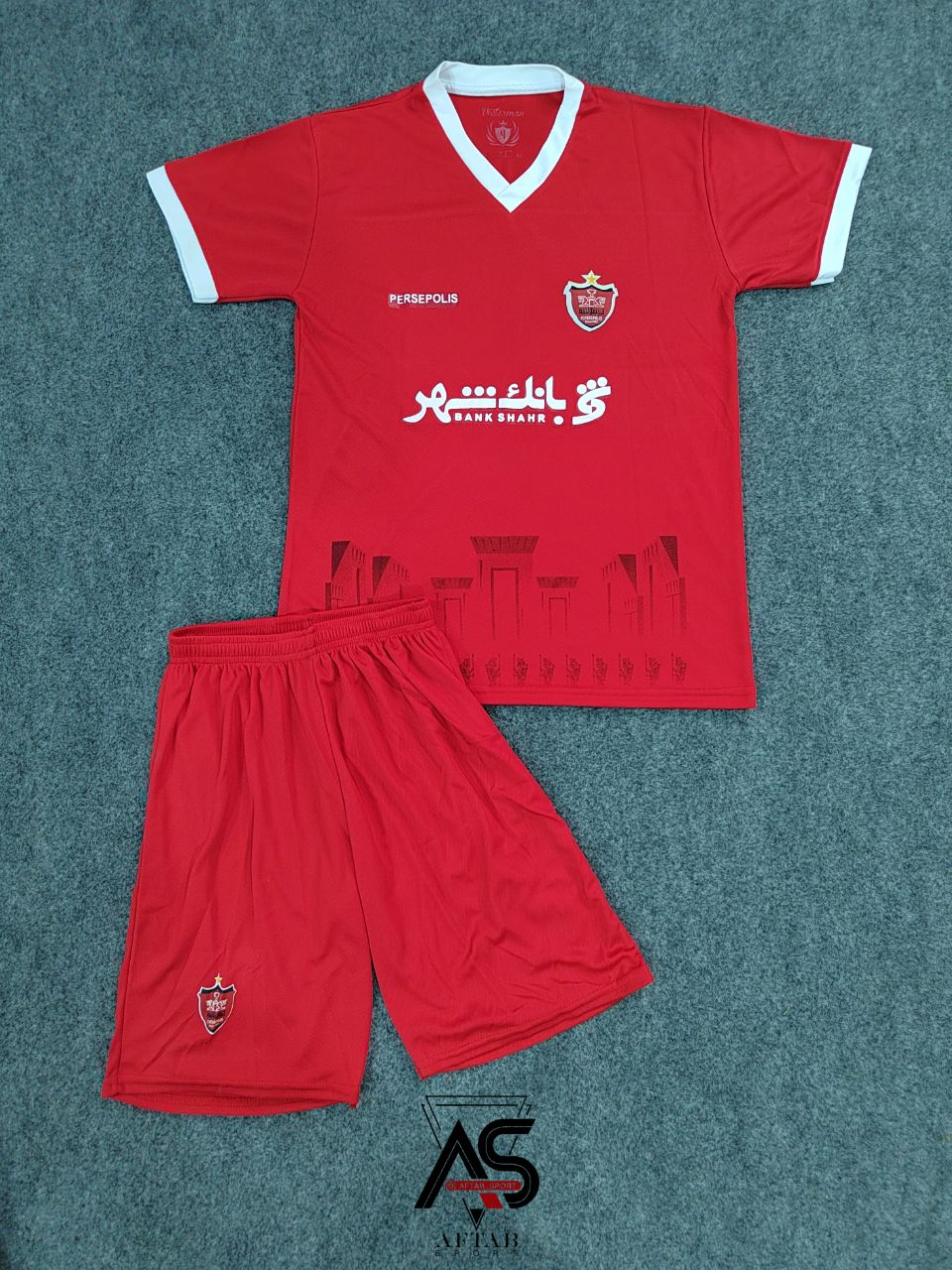 خرید لباس جدید پرسپولیس