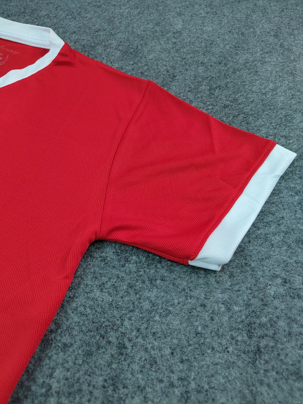 خرید لباس پرسپولیس با قیمت مناسب