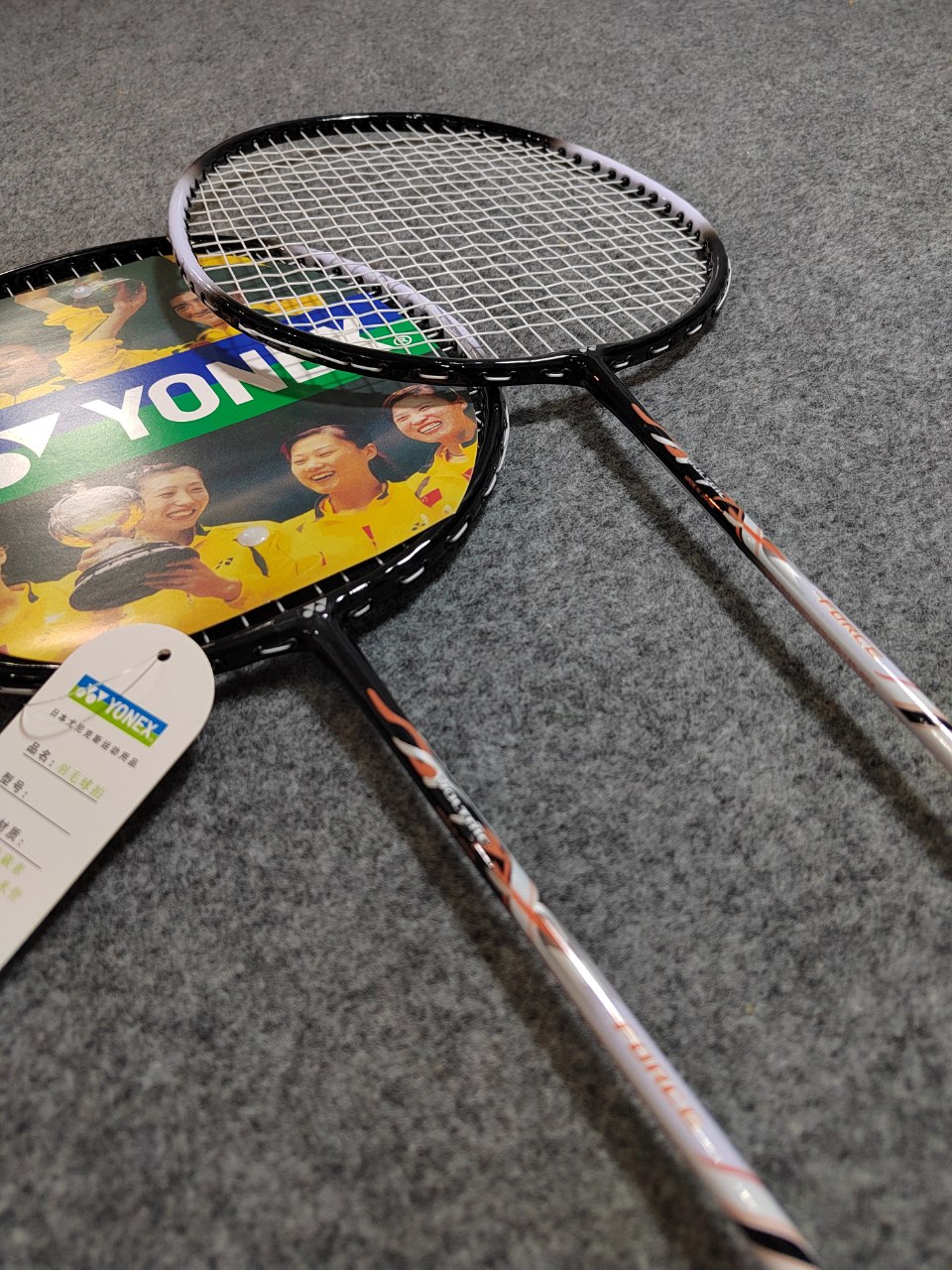 سفارش آنلاین راکت بدمینتون yonex