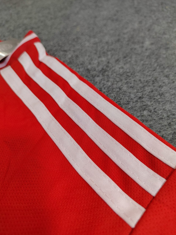 کیت جدید لیورپول