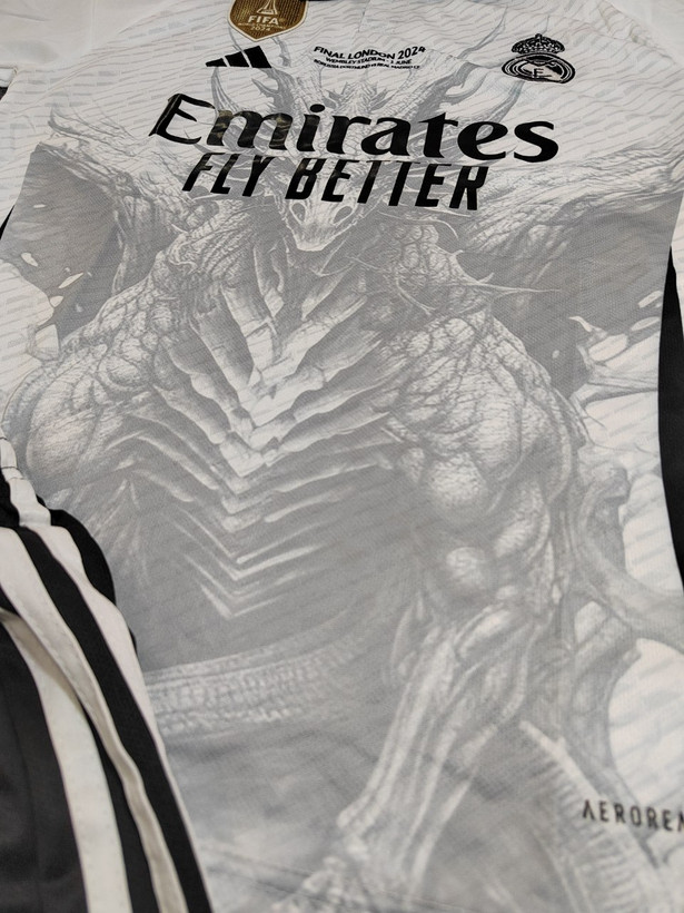 خرید کیت جدید رئال مادرید با قیمت شگفت انگیز